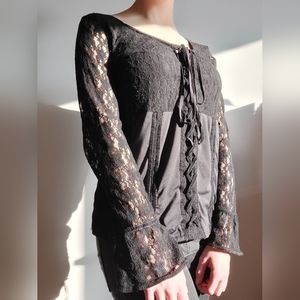BLACK LACE LONG SLEEVE TOP ♡